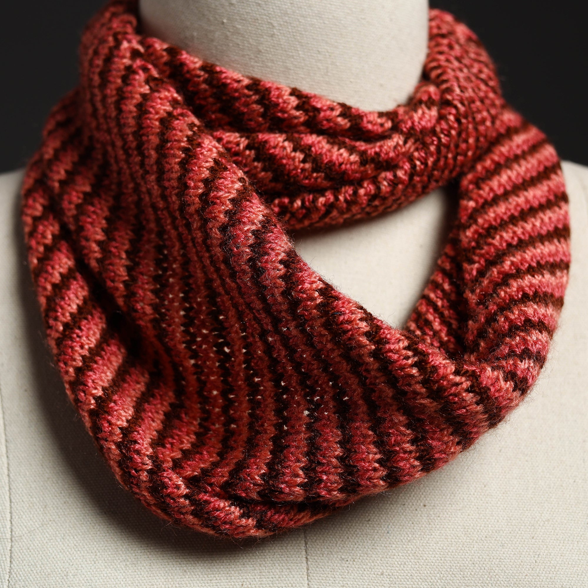  Kumaun Hand Knitted Woolen Neck Warmer