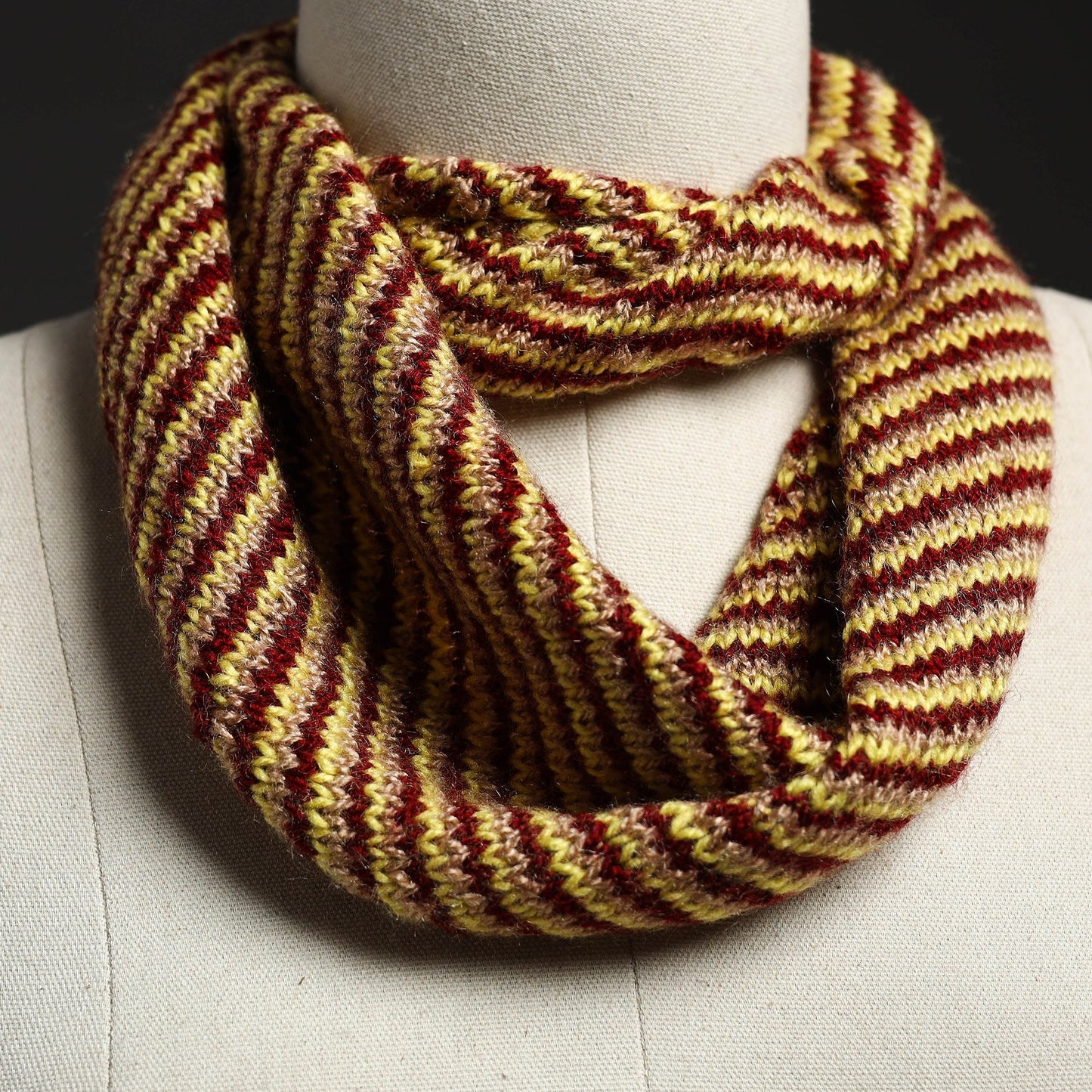  Kumaun Hand Knitted Woolen Neck Warmer