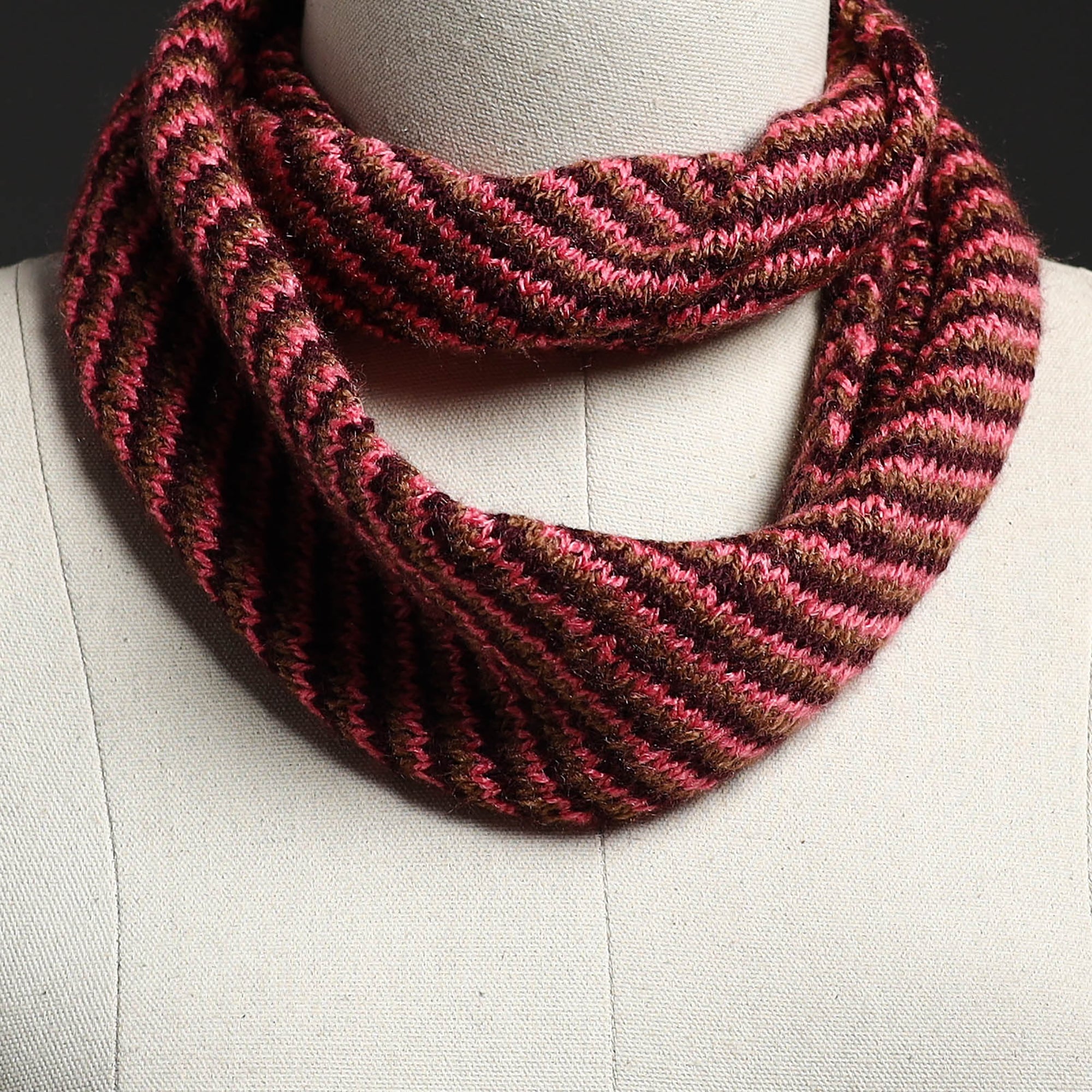  Kumaun Hand Knitted Woolen Neck Warmer