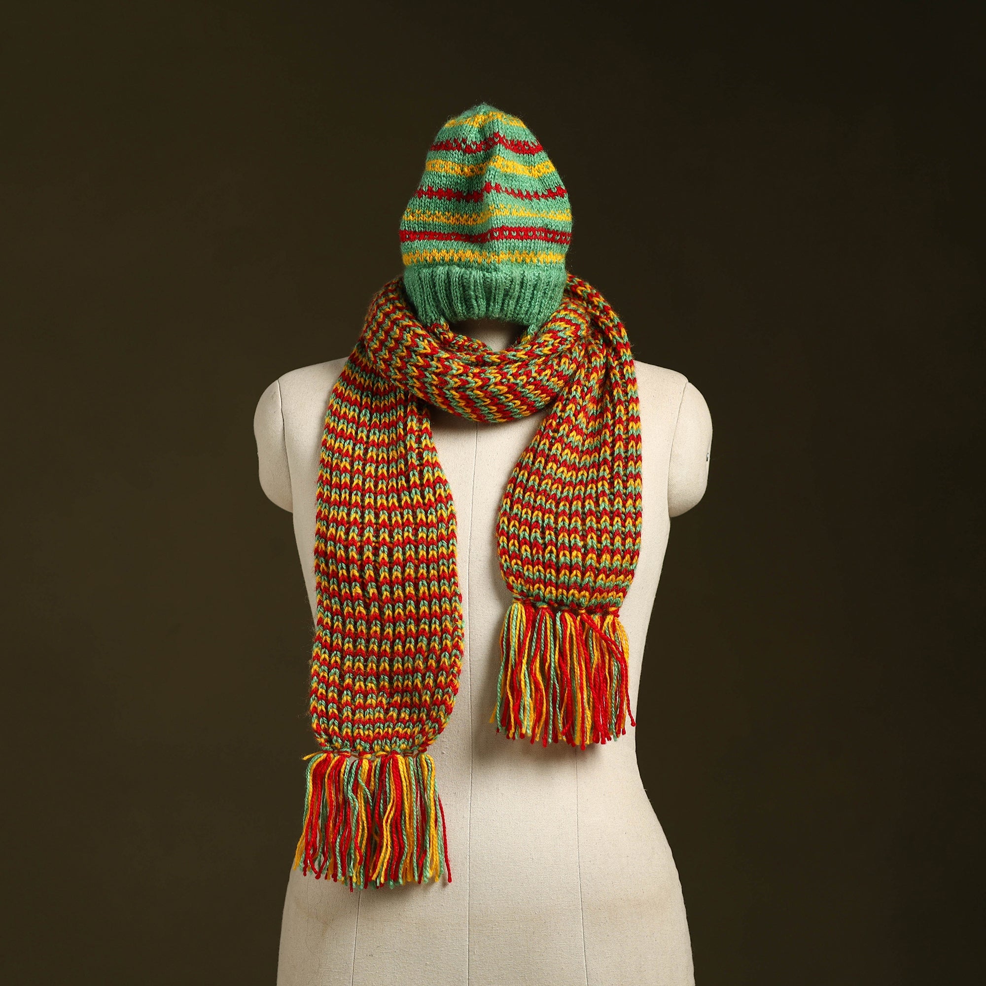 Multicolor - kumaun hand knitted woollen muffler cap 55