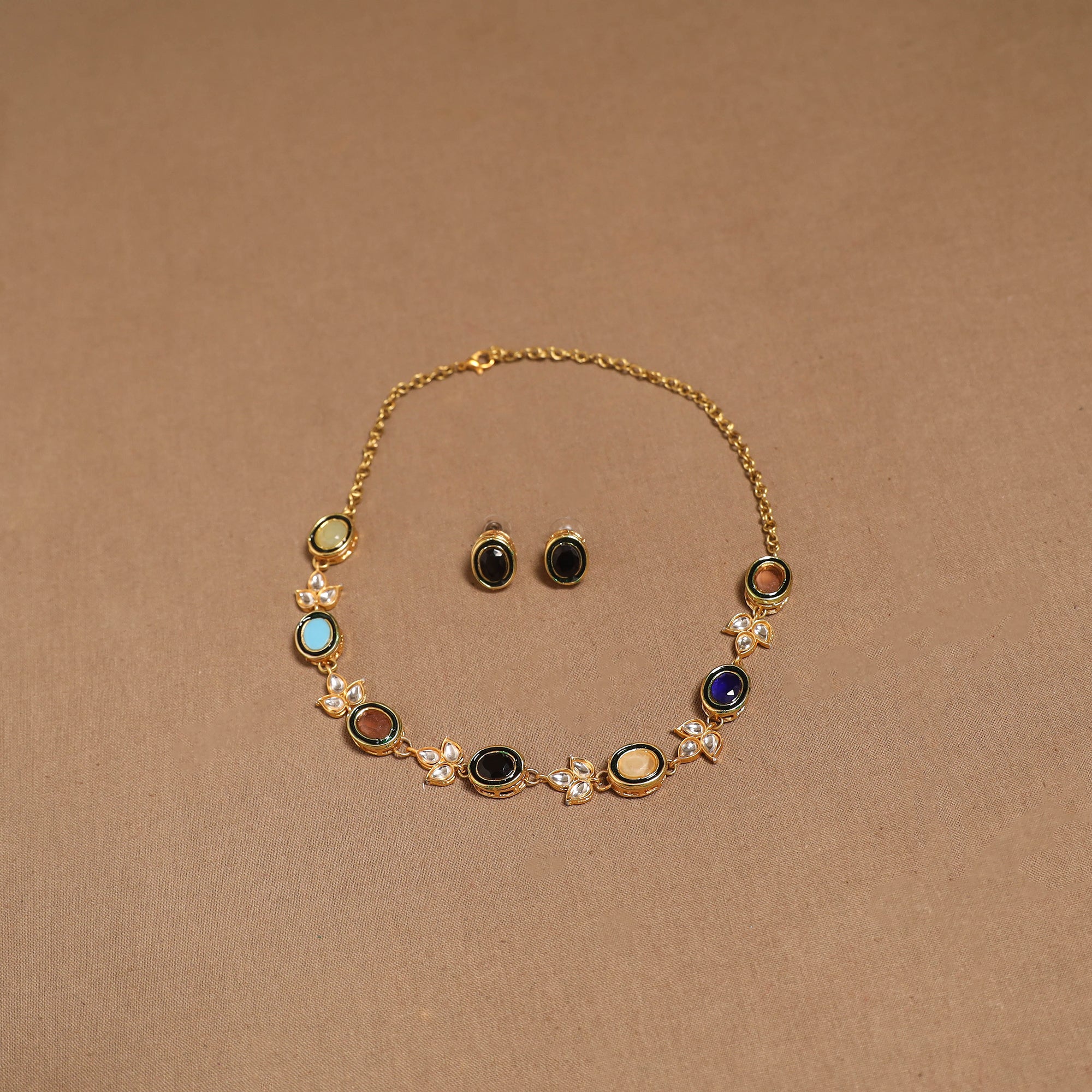 Kundan work necklace set 72 - handcrafted