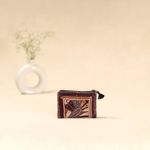Kutch dhebariya qatab hand embroidered coin pouch 135