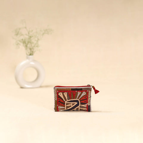 Kutch dhebariya qatab hand embroidered coin pouch 137