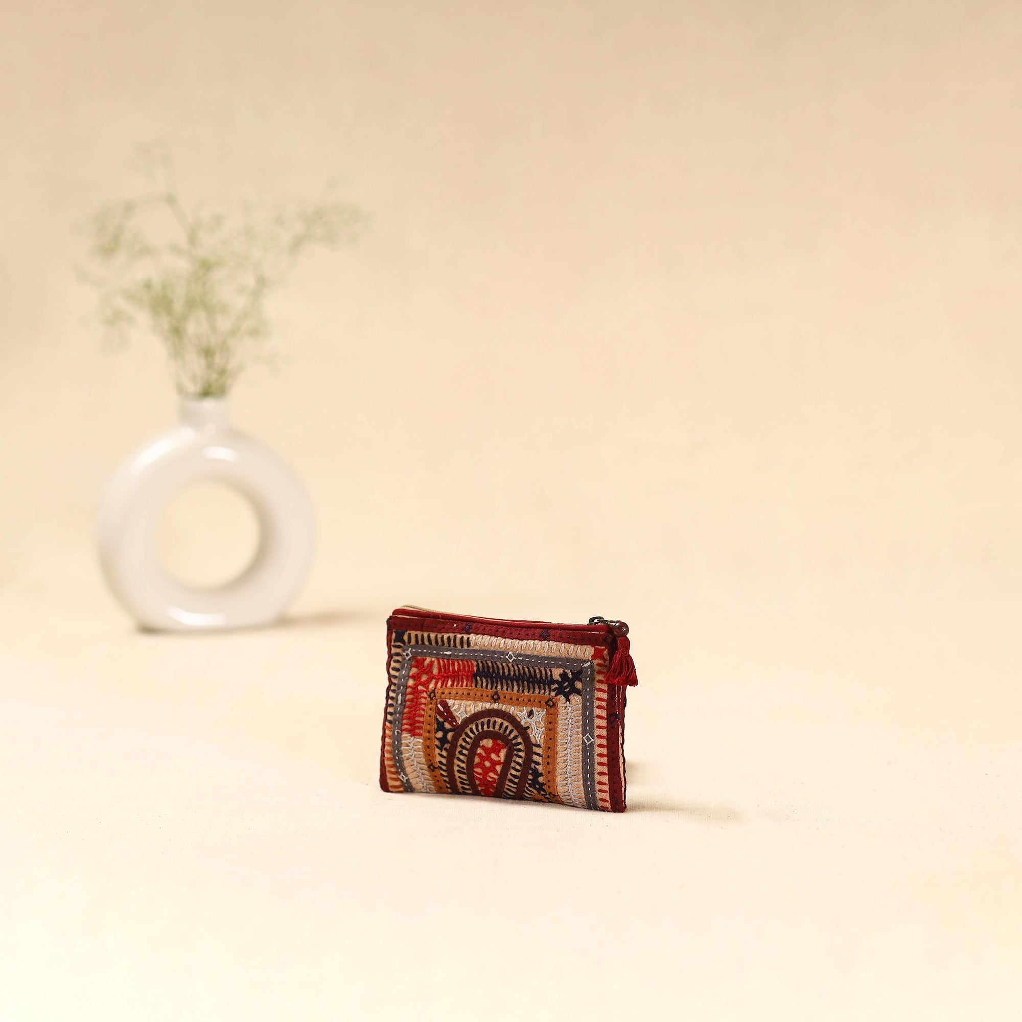 Kutch dhebariya qatab hand embroidered coin pouch 146