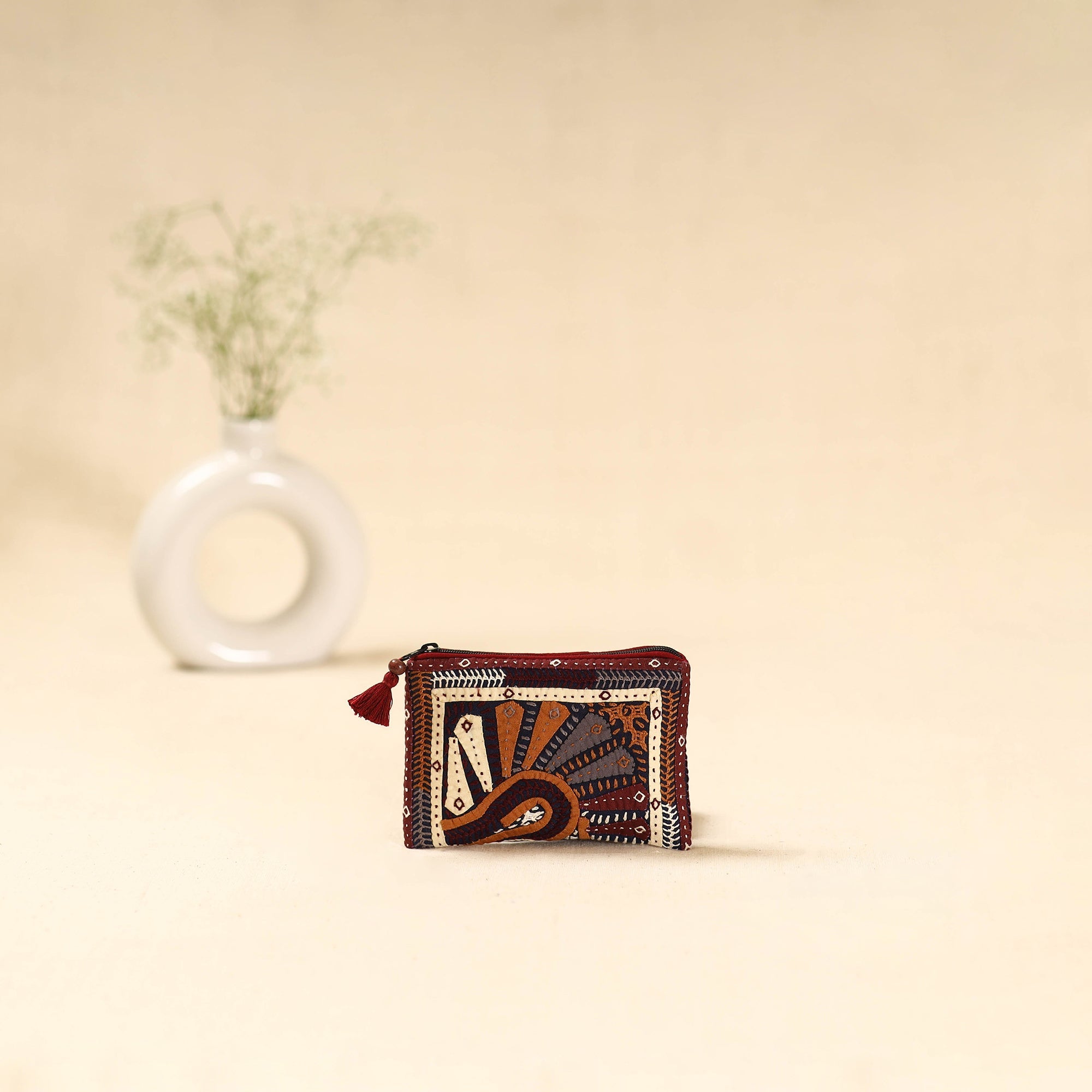 Kutch dhebariya qatab hand embroidered coin pouch 150
