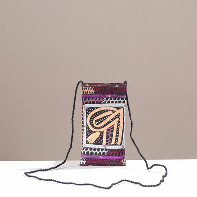 Multicolor Kutch Dhebariya Qatab Hand Embroidery Sling Dori Mobile Pouch 