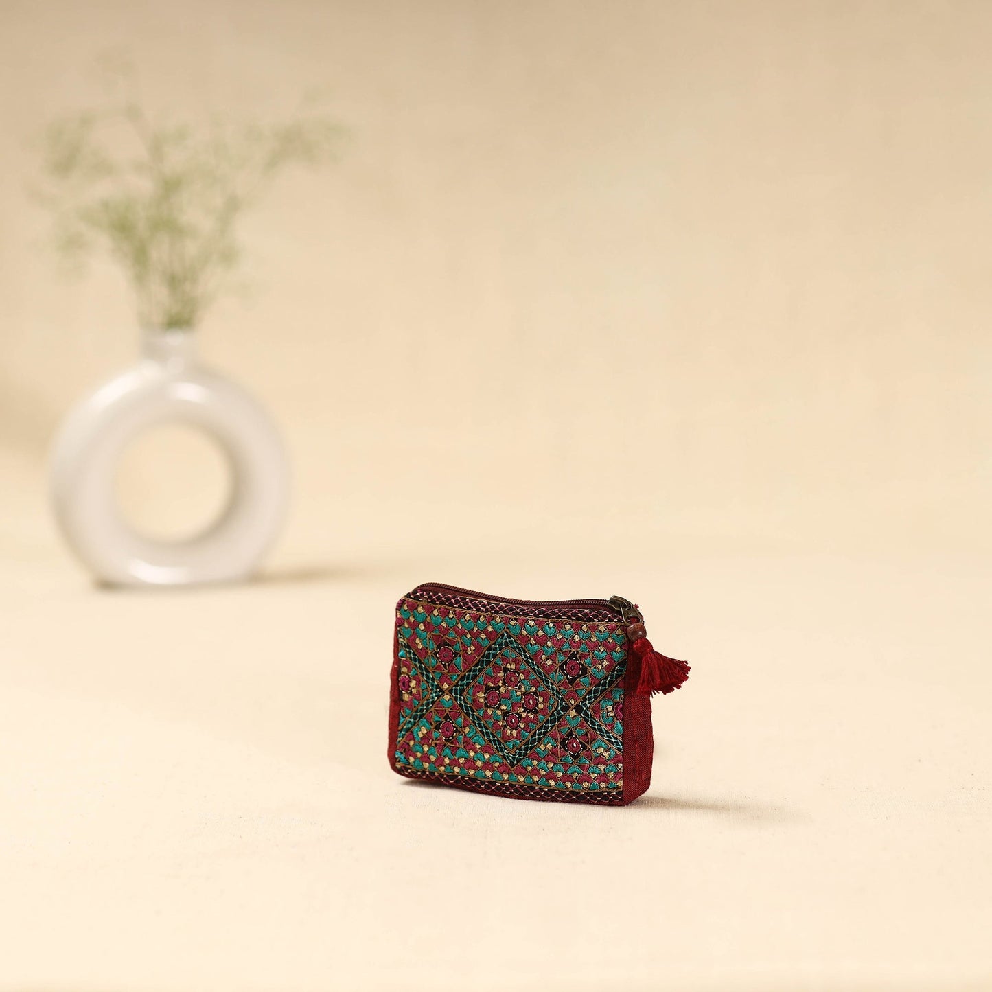 Kutch neran hand embroidered coin pouch 183 - handcrafted