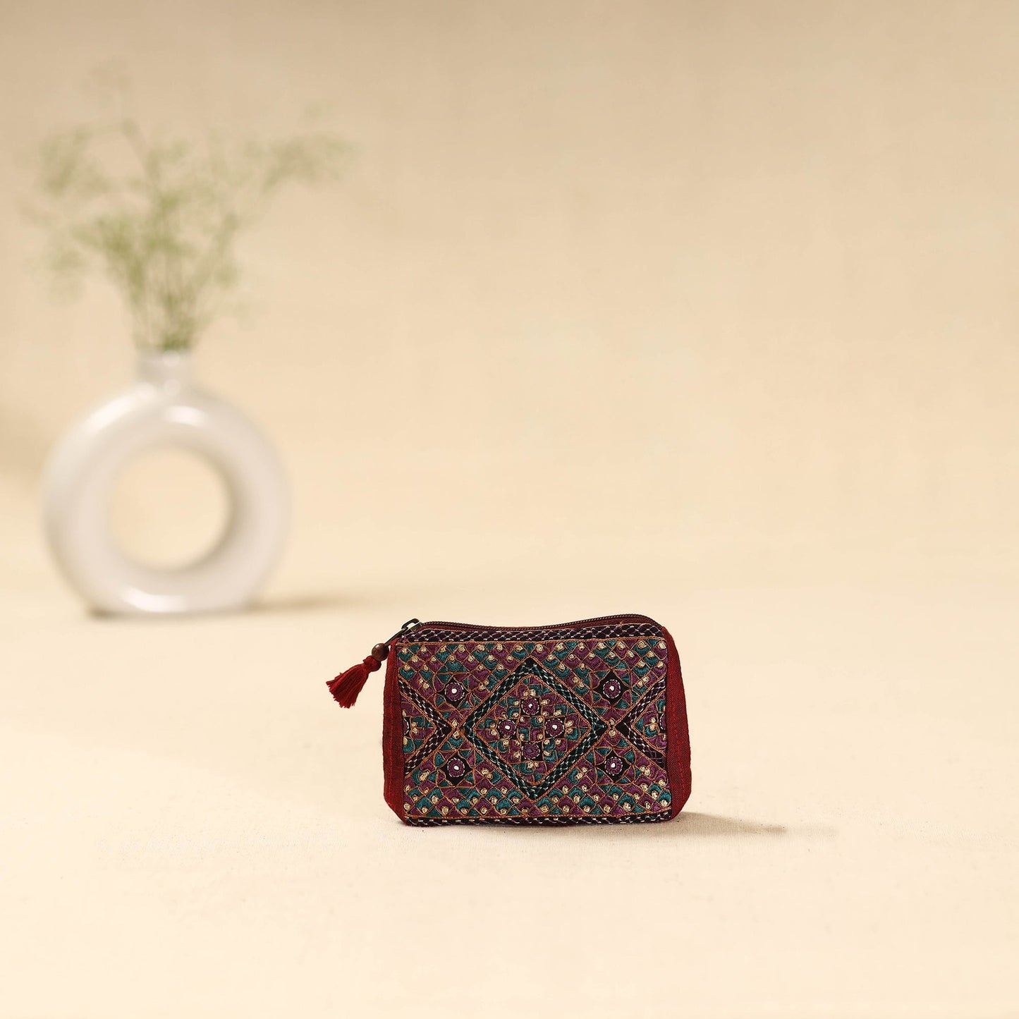 Kutch neran hand embroidered coin pouch 184 - handcrafted