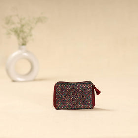 Kutch neran hand embroidered coin pouch 184 - handcrafted