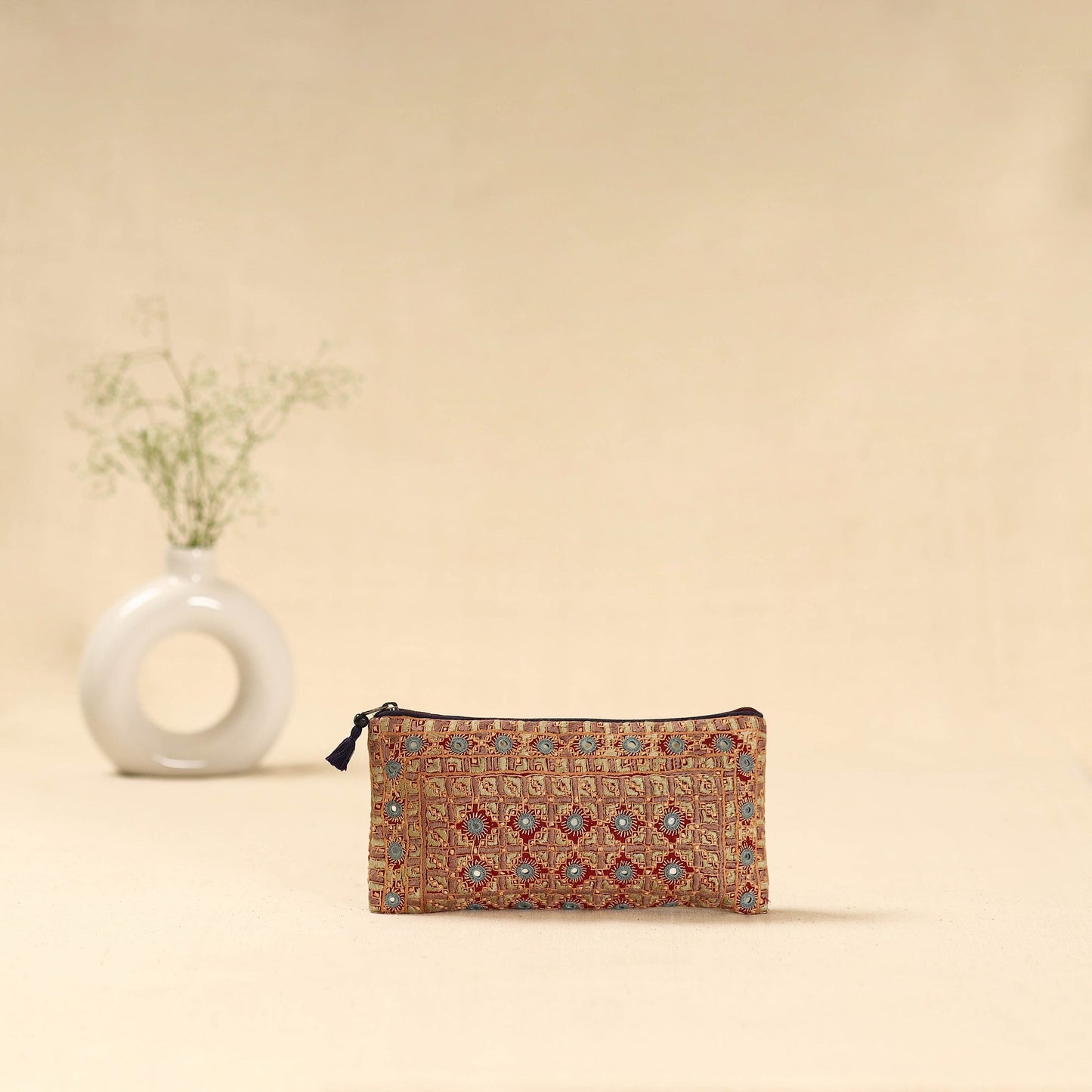 Kutch node bhori hand embroidered clutch purse 23