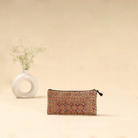 Kutch node bhori hand embroidered clutch purse 23