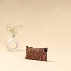 Kutch node bhori hand embroidered clutch purse 24