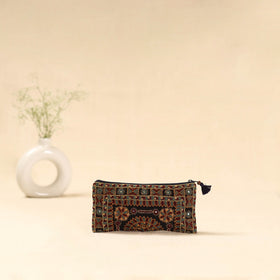 Kutch node bhori hand embroidered clutch purse 27