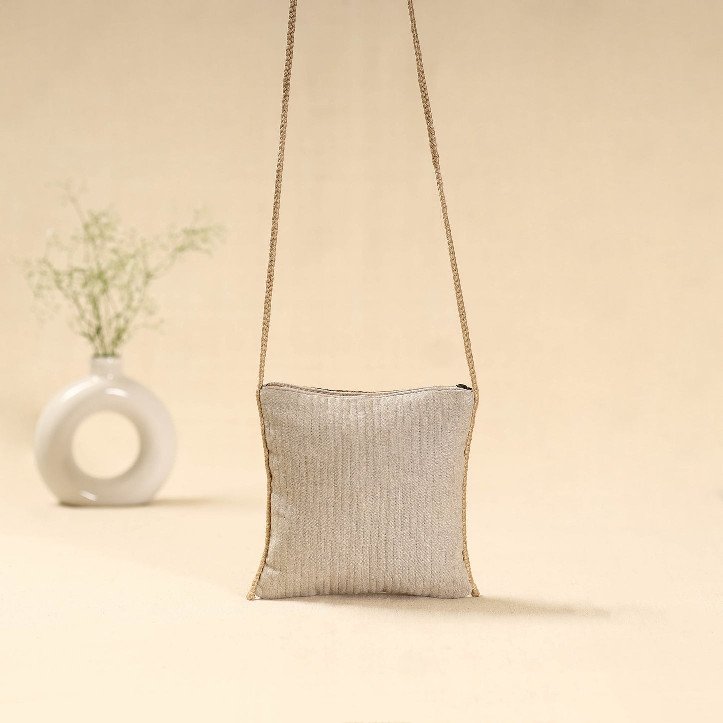 Kutch node fulado hand embroidered sling bag 62