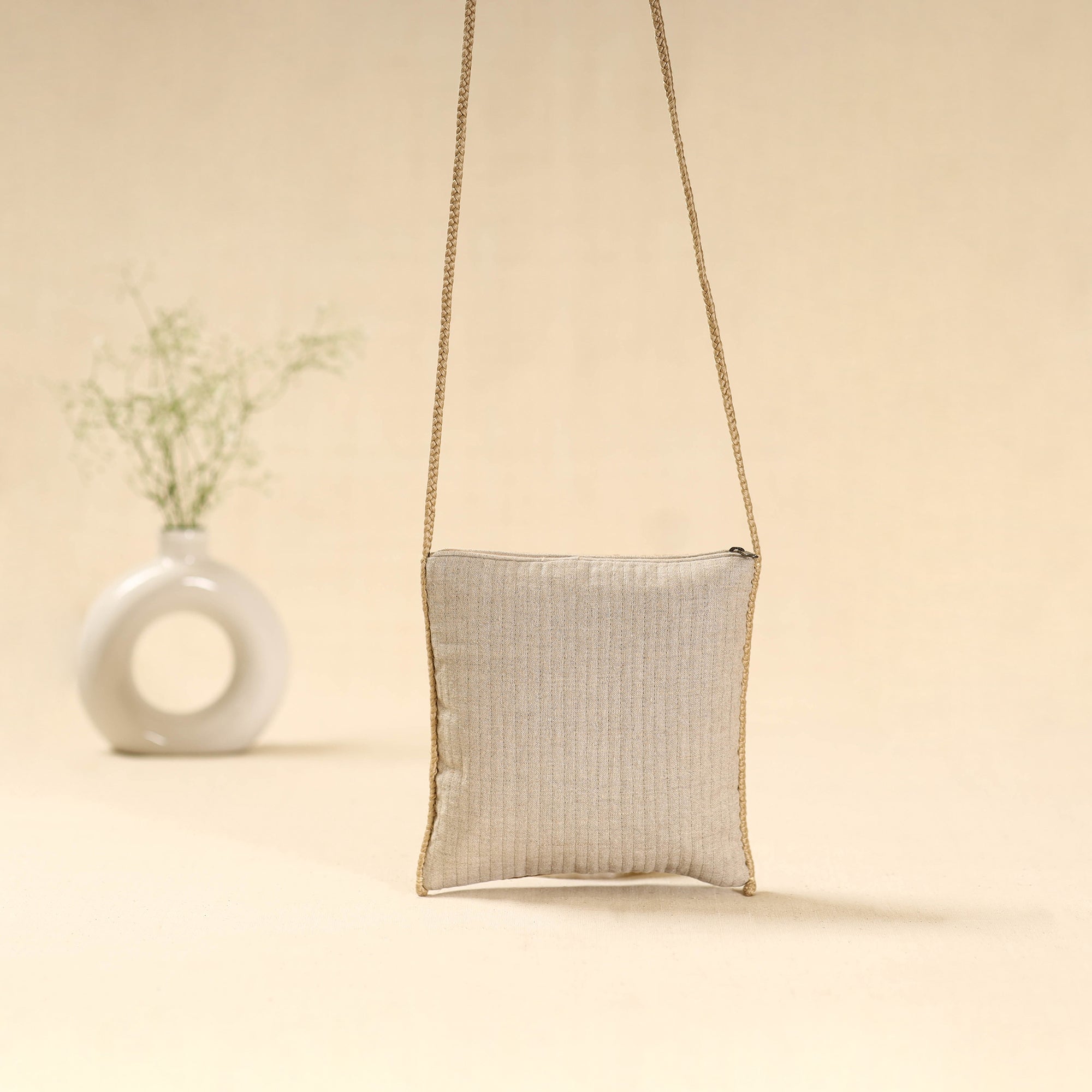 Kutch node fulado hand embroidered sling bag 63