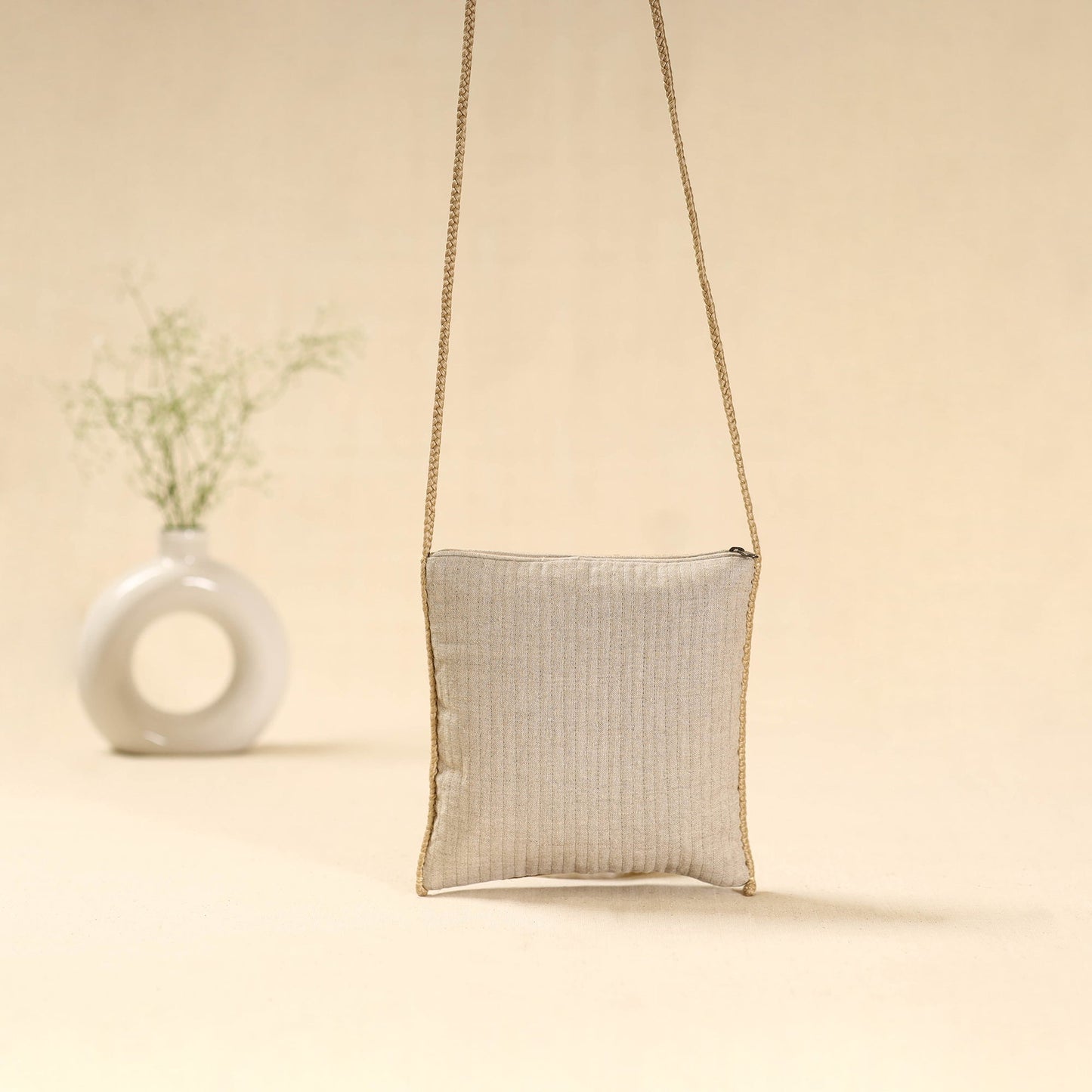 Kutch node fulado hand embroidered sling bag 63