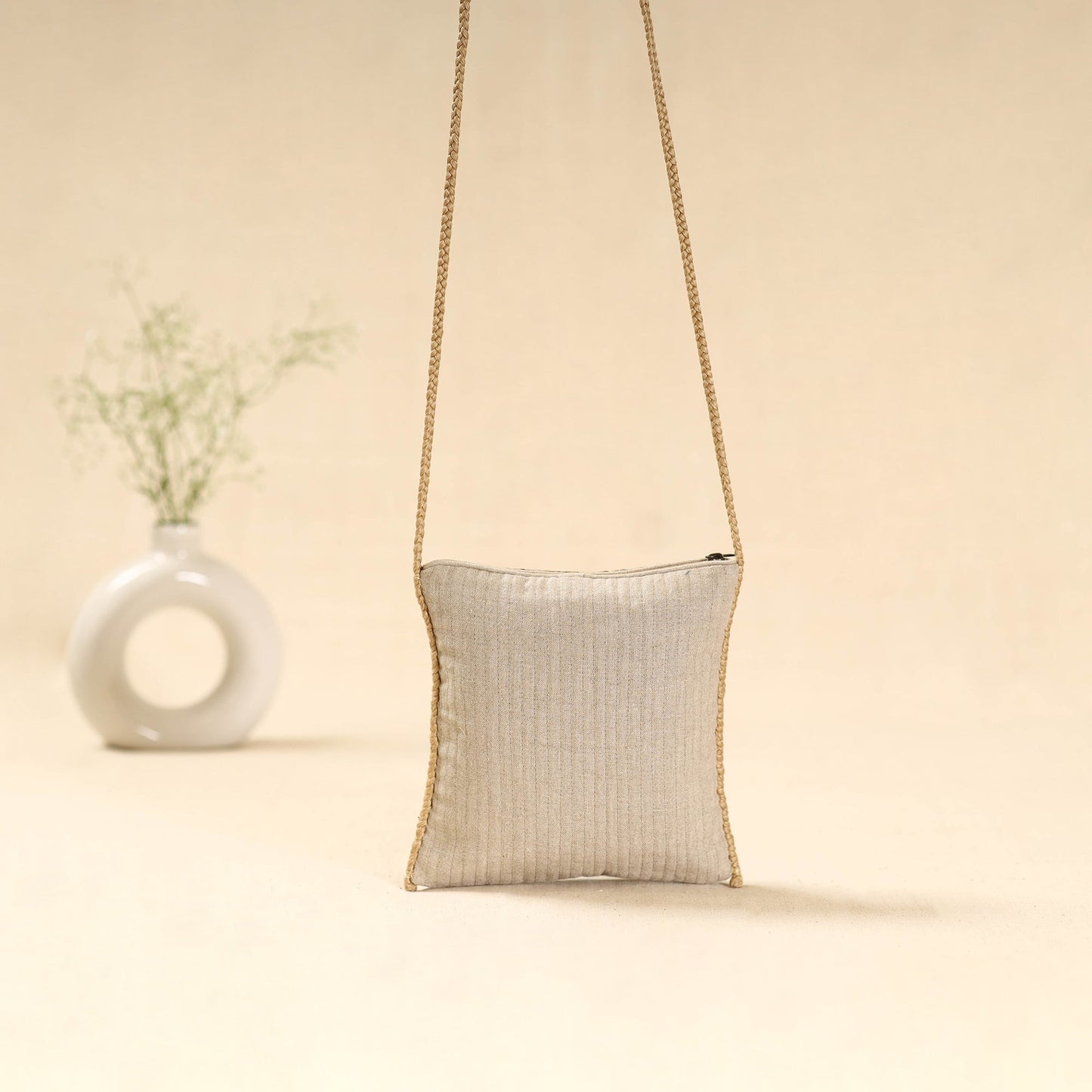 Kutch node fulado hand embroidered sling bag 64