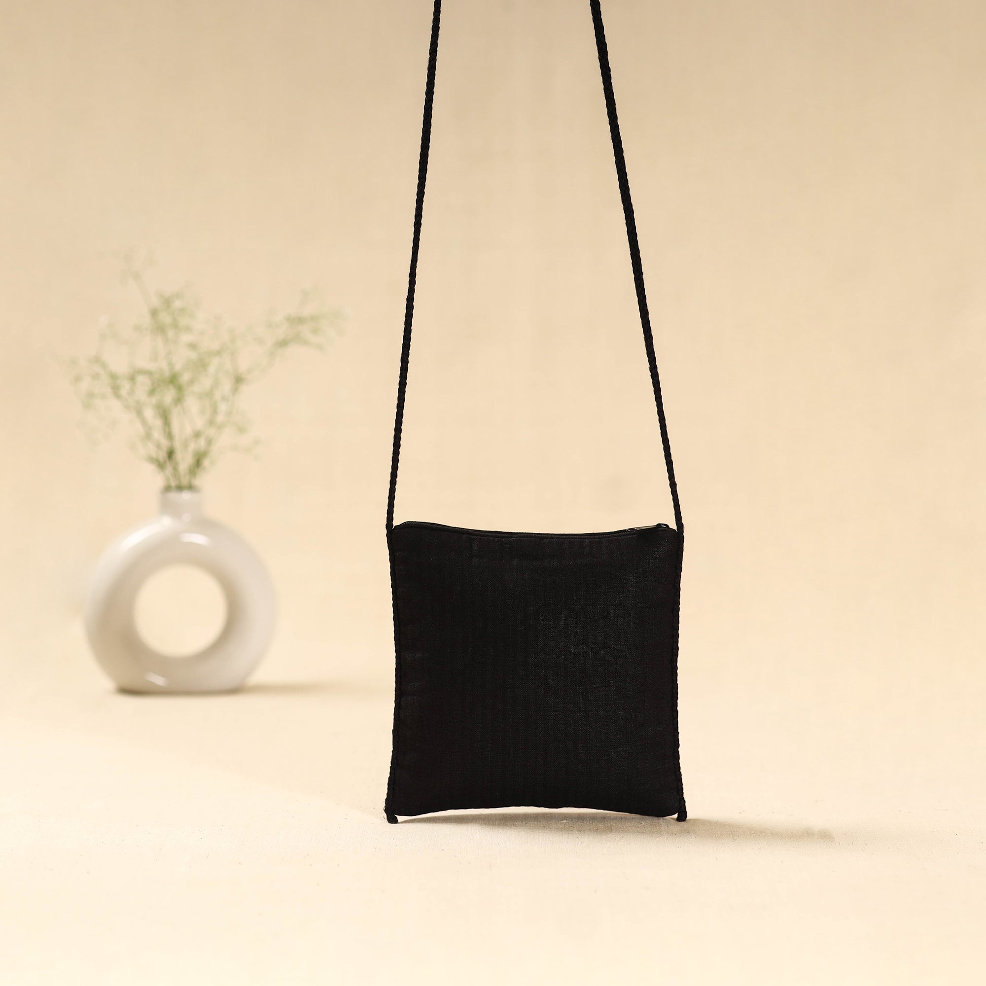 Kutch node fulado hand embroidered sling bag 65