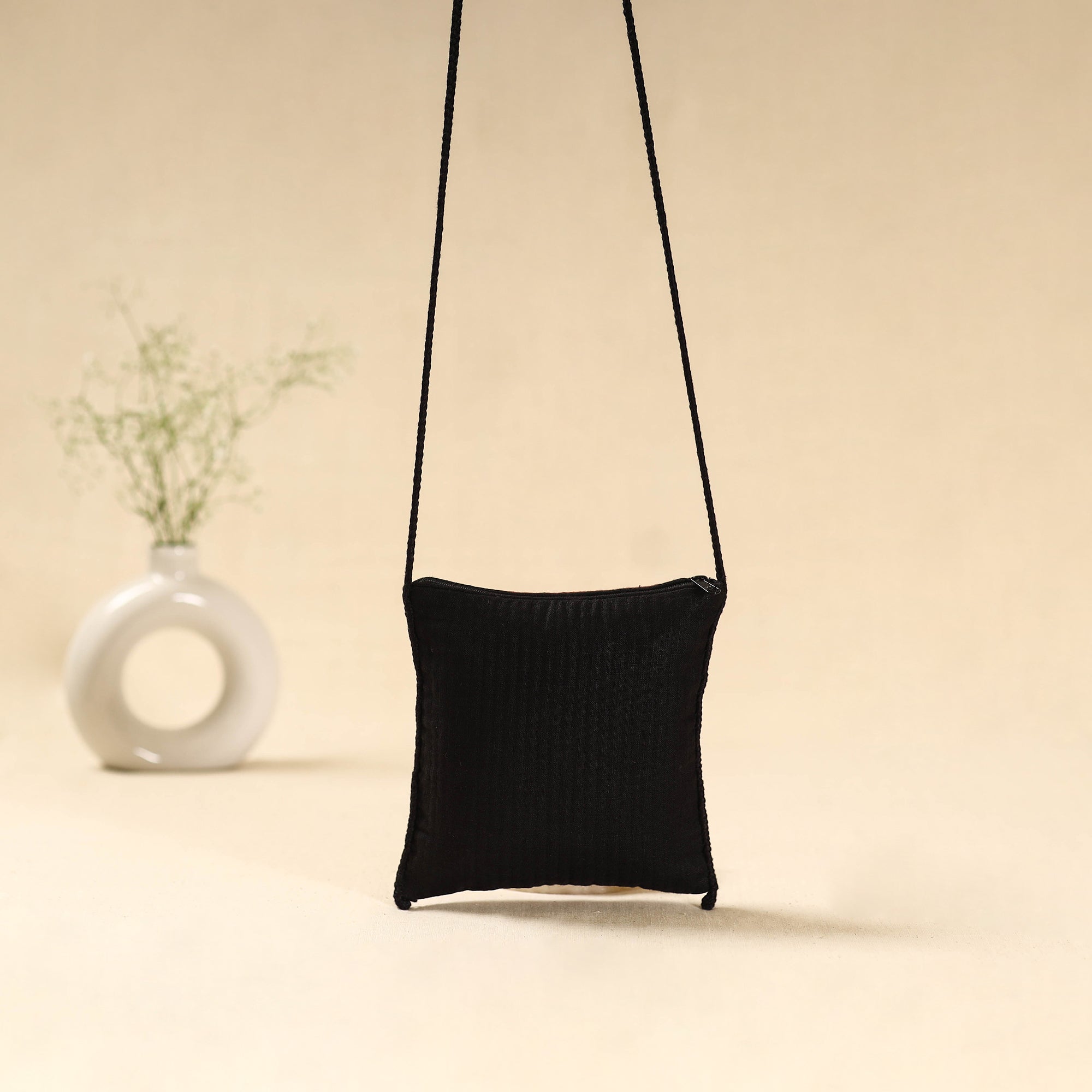 Kutch node fulado hand embroidered sling bag 67