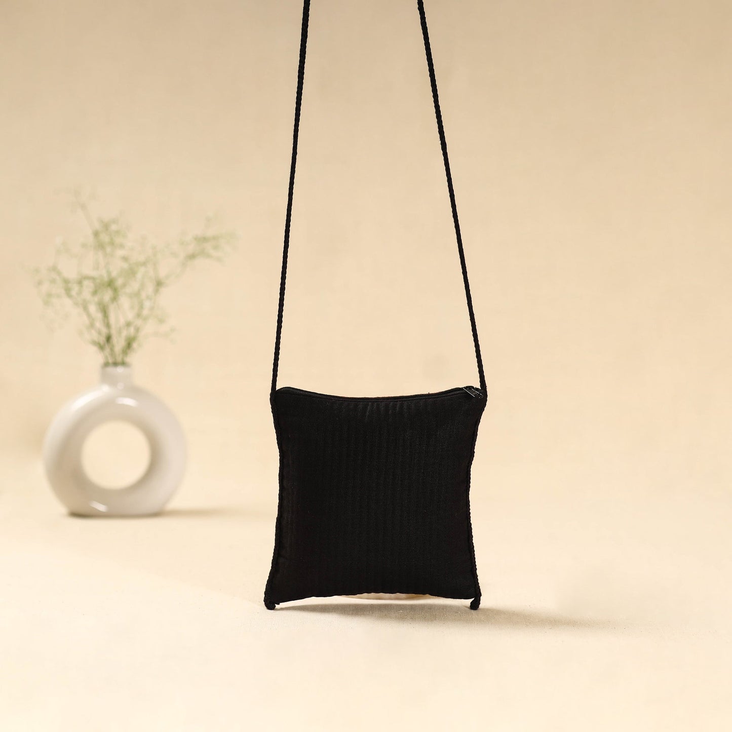 Kutch node fulado hand embroidered sling bag 67