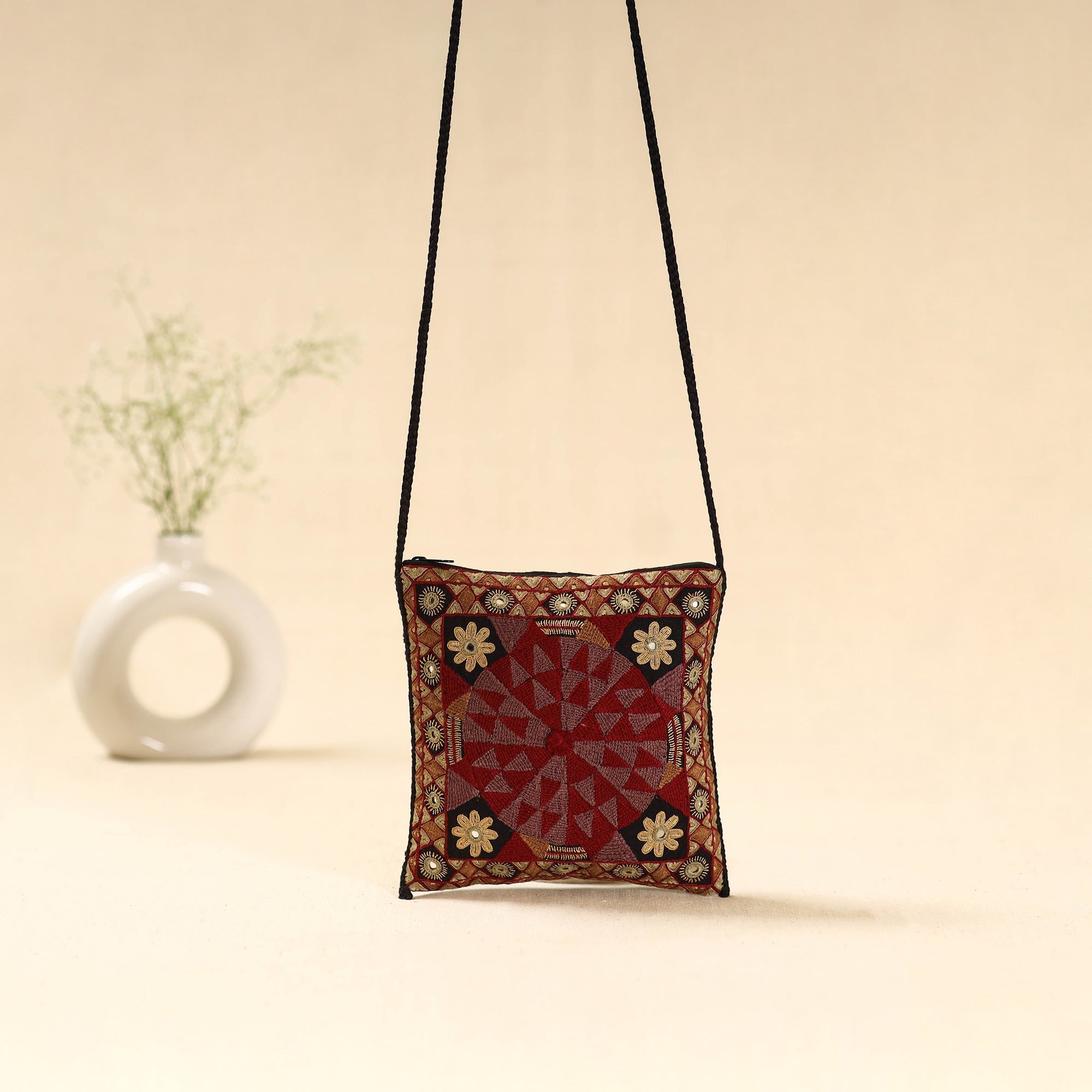 Kutch node fulado hand embroidered sling bag 69