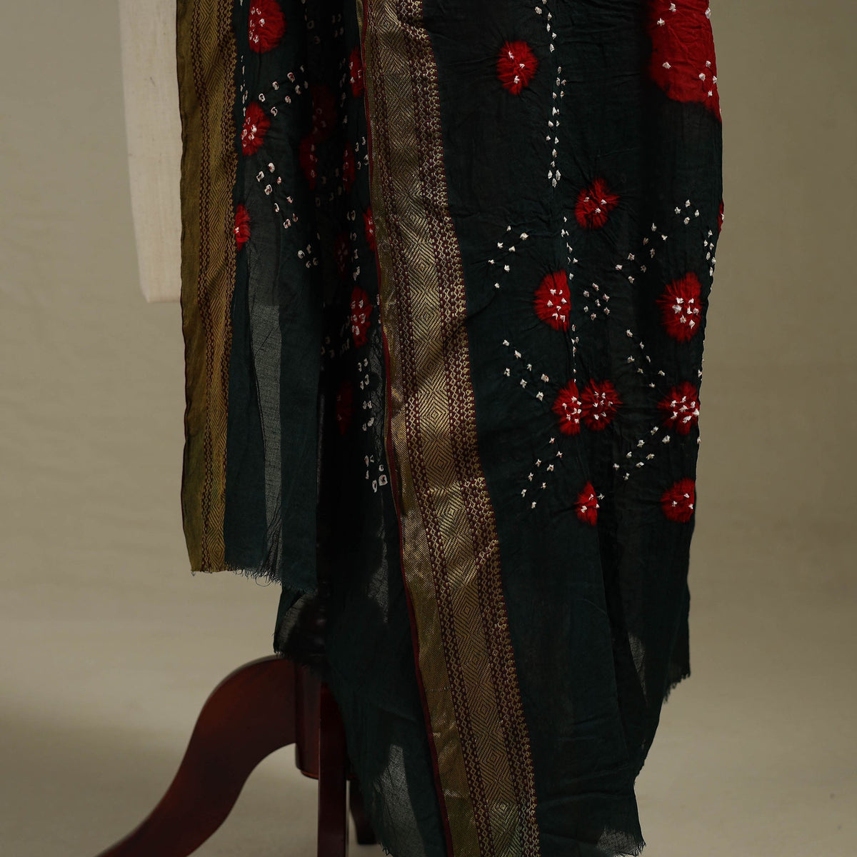 Kutch tie-dye cotton bandhani dupatta 05 - handcrafted