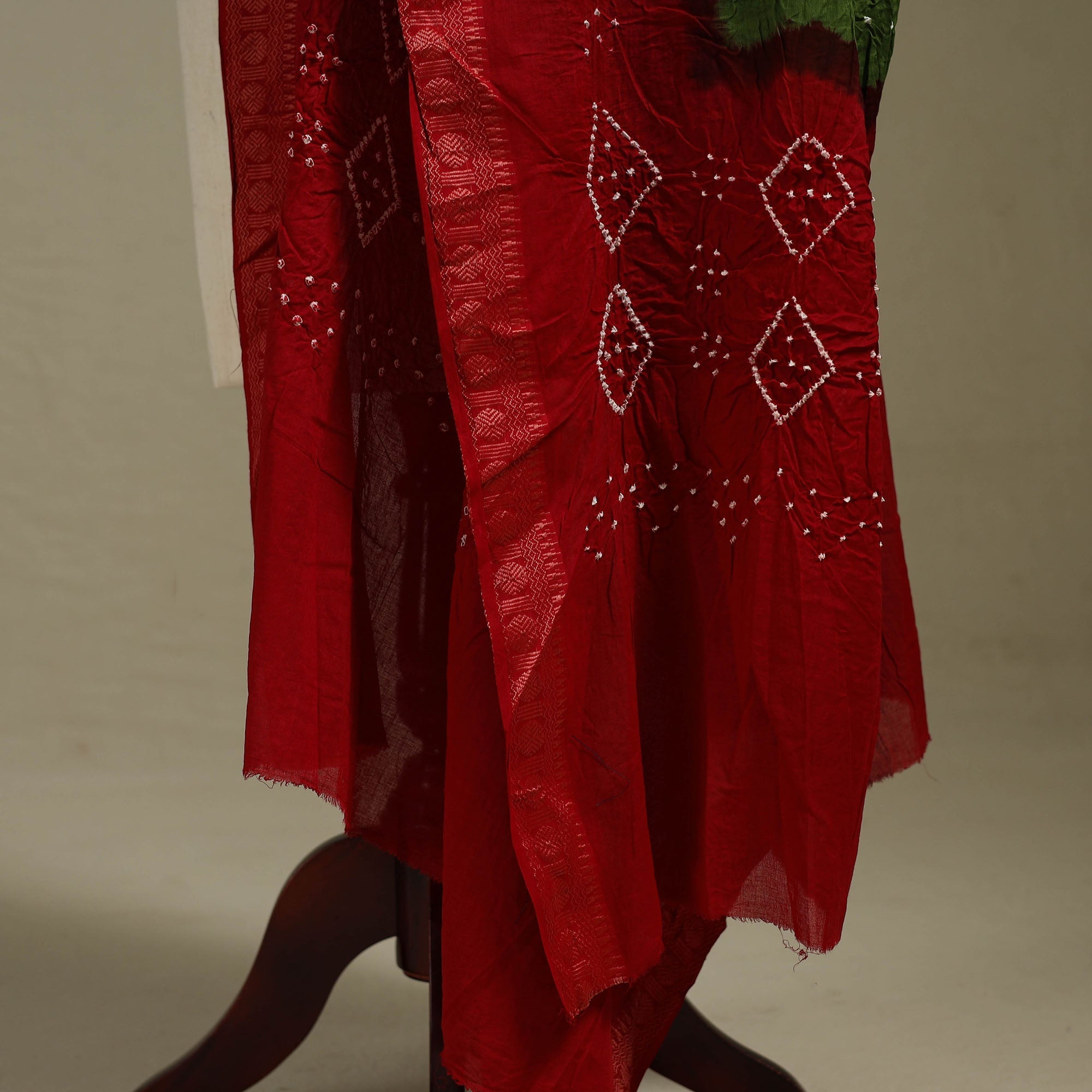 Kutch tie-dye cotton bandhani dupatta 09 - handcrafted