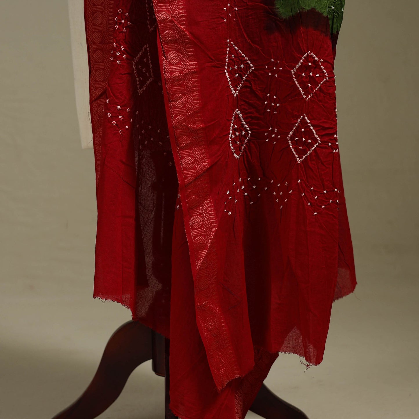 Kutch tie-dye cotton bandhani dupatta 09 - handcrafted