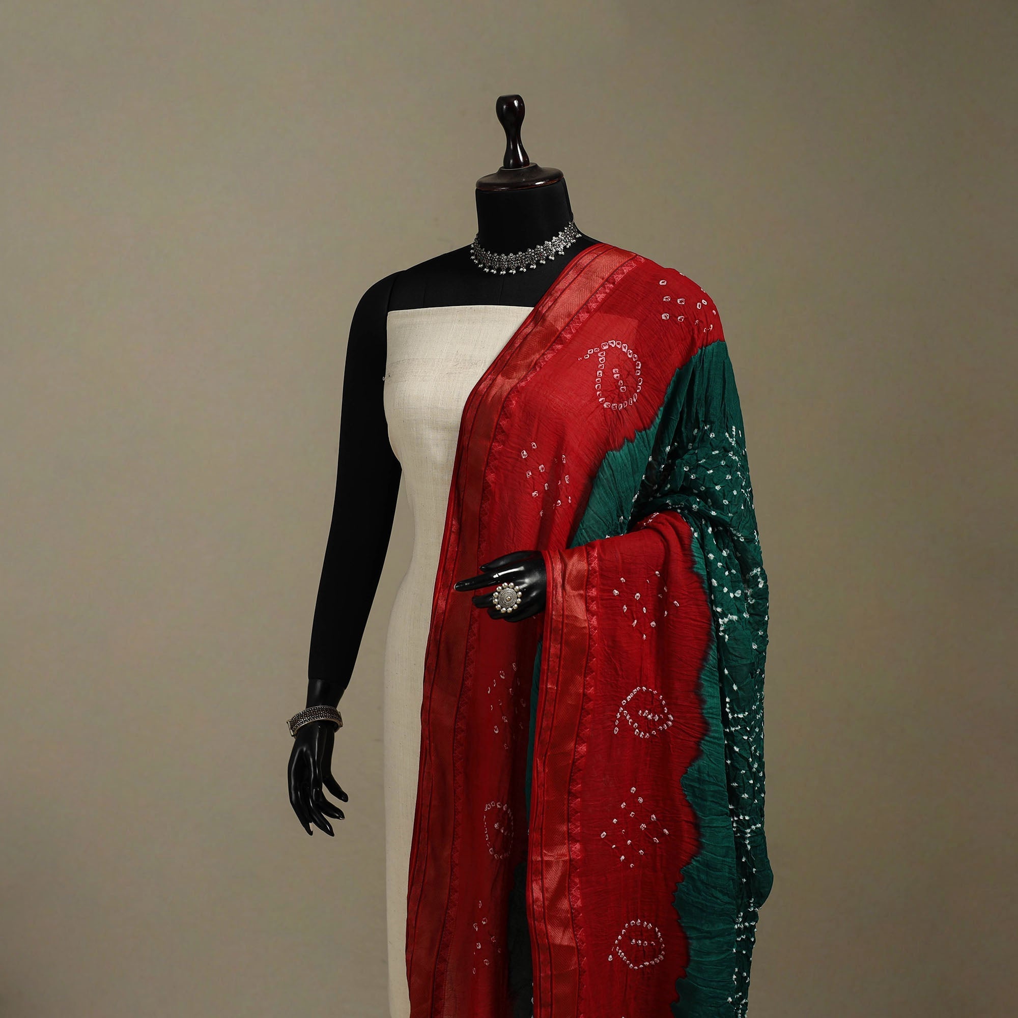 Kutch tie-dye cotton bandhani dupatta 21 - handcrafted