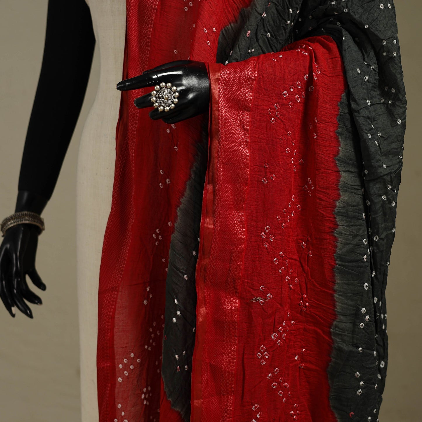 Kutch tie-dye cotton bandhani dupatta 24 - handcrafted