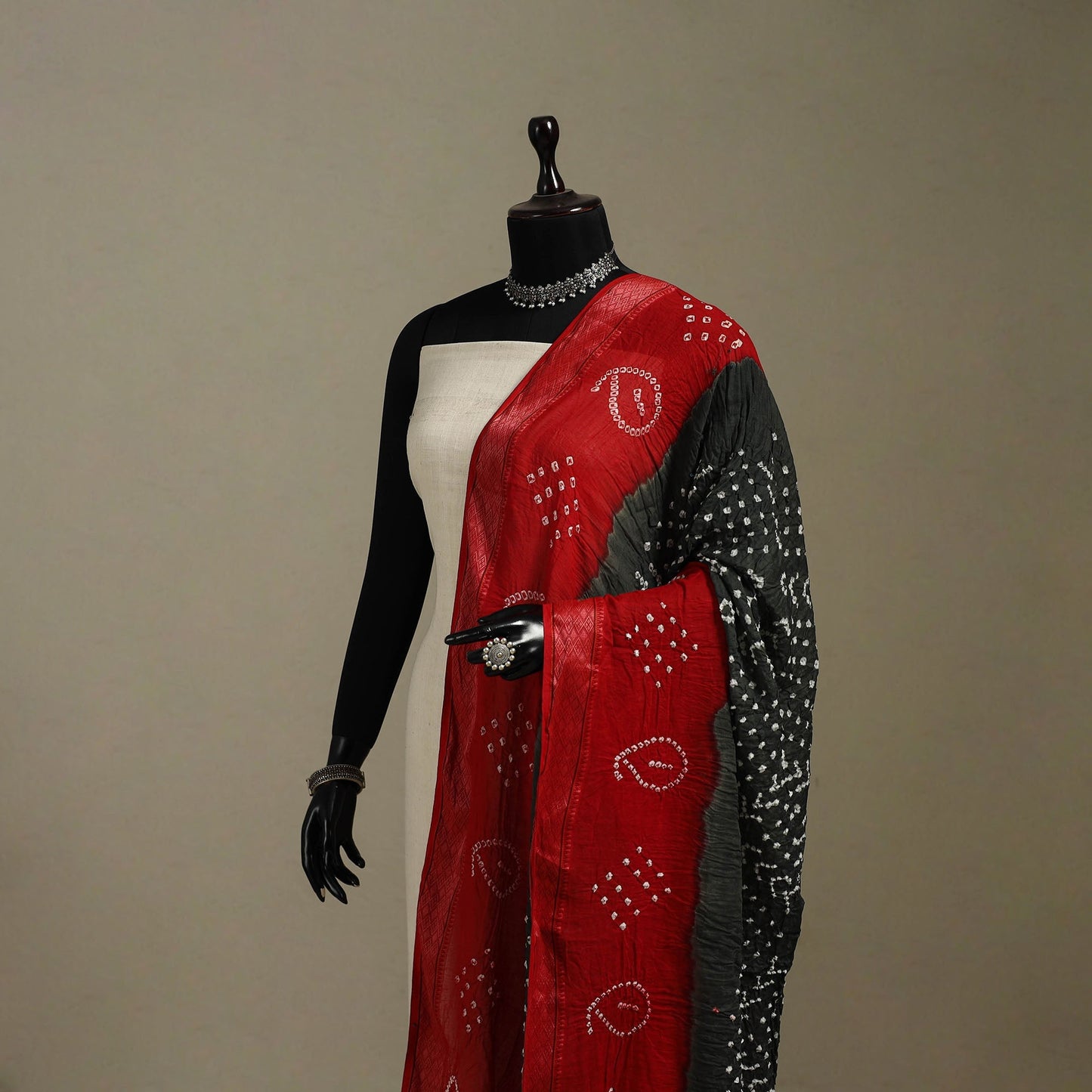 Kutch tie-dye cotton bandhani dupatta 36 - handcrafted