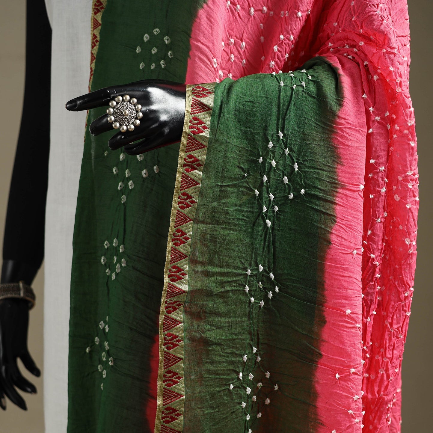 Kutch tie-dye cotton bandhani dupatta with border 49