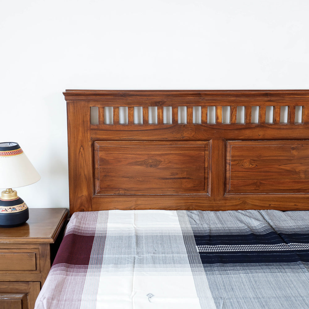 Buy Kutch Weave Pure Hand loom Cotton Bed cover (90 x 108 in) Online at iTokri.com