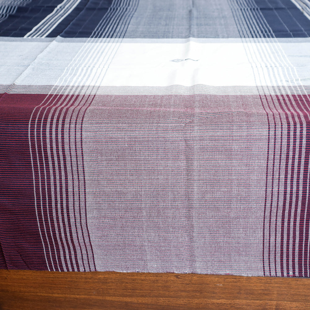Buy Kutch Weave Pure Hand loom Cotton Bed cover (90 x 108 in) Online at iTokri.com