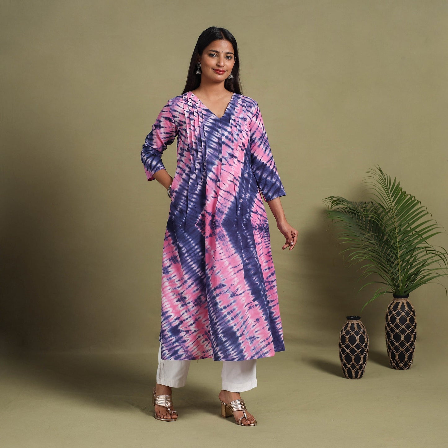Multicolor A-Line Tie & Dye Cotton Pintuck Shibori Kurta for Women