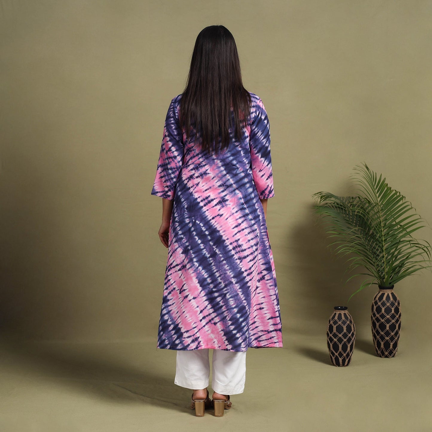 Multicolor A-Line Tie & Dye Cotton Pintuck Shibori Kurta for Women