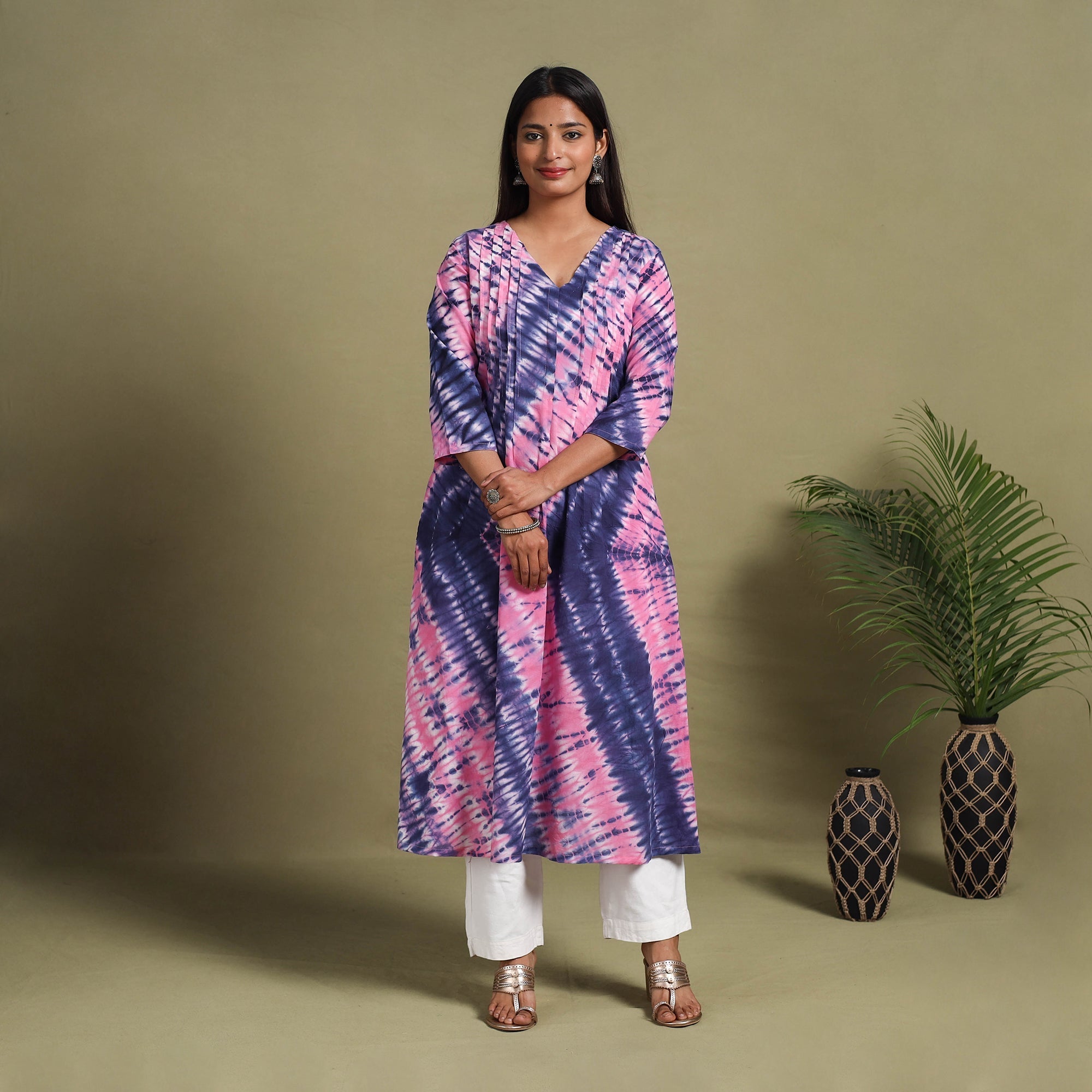 Multicolor A-Line Tie & Dye Cotton Pintuck Shibori Kurta for Women