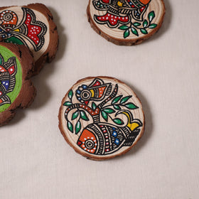 Madhubani handpainted pine wood coaster (set of 4) 02