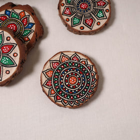 Madhubani handpainted pine wood coaster (set of 4) 12