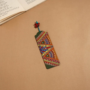 Madhubani handpainted wooden bookmark 04 - handcrafted