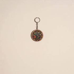 Madhubani handpainted wooden keychain 01 - handcrafted