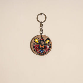 Madhubani handpainted wooden keychain 06 - handcrafted