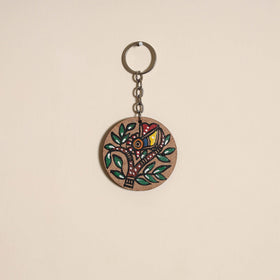 Madhubani handpainted wooden keychain 07 - handcrafted