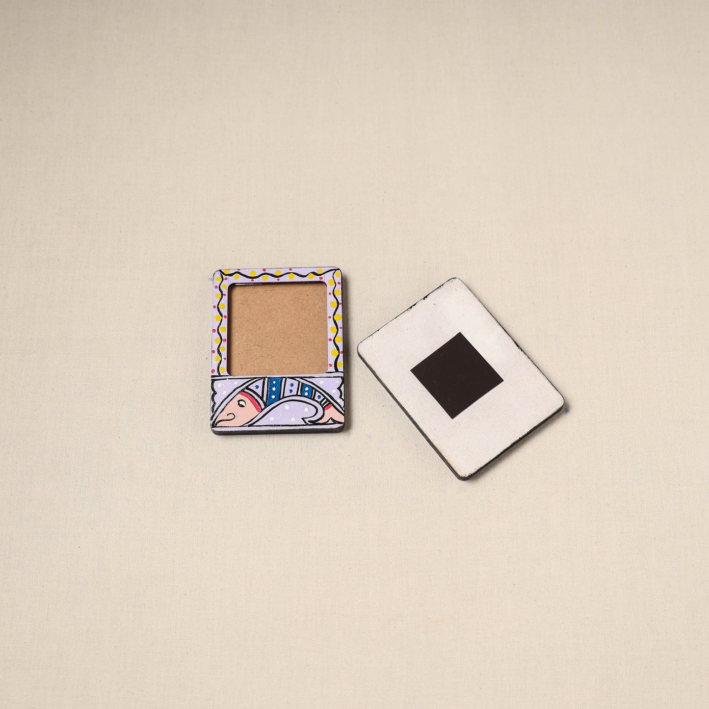 Madhubani handpainted wooden photo frame fridge magnet (set