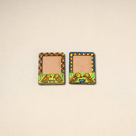 Madhubani handpainted wooden photo frame fridge magnet (set