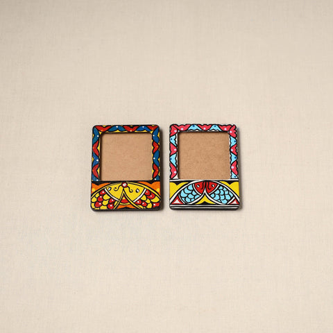 Madhubani handpainted wooden photo frame fridge magnet (set
