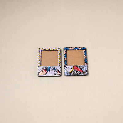 Madhubani handpainted wooden photo frame fridge magnet (set