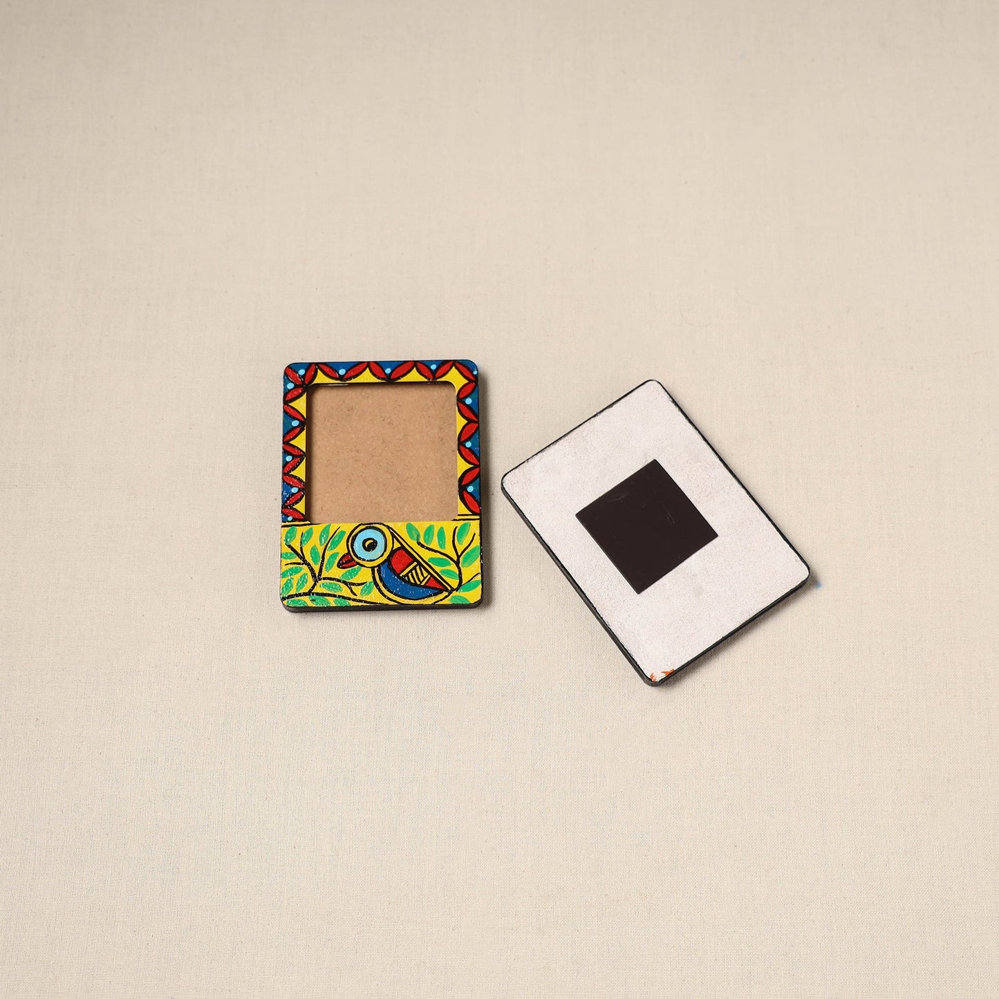 Madhubani handpainted wooden photo frame fridge magnet (set