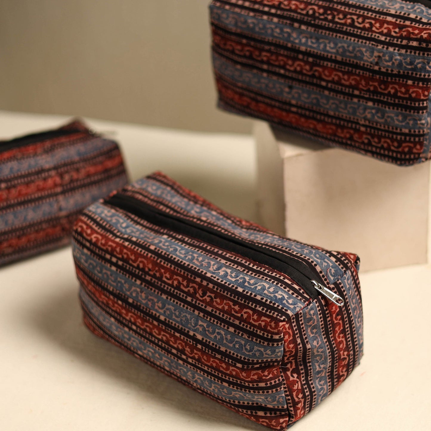 Multicolor Multipurpose Handmade Toiletry Bags (Set of 3) 