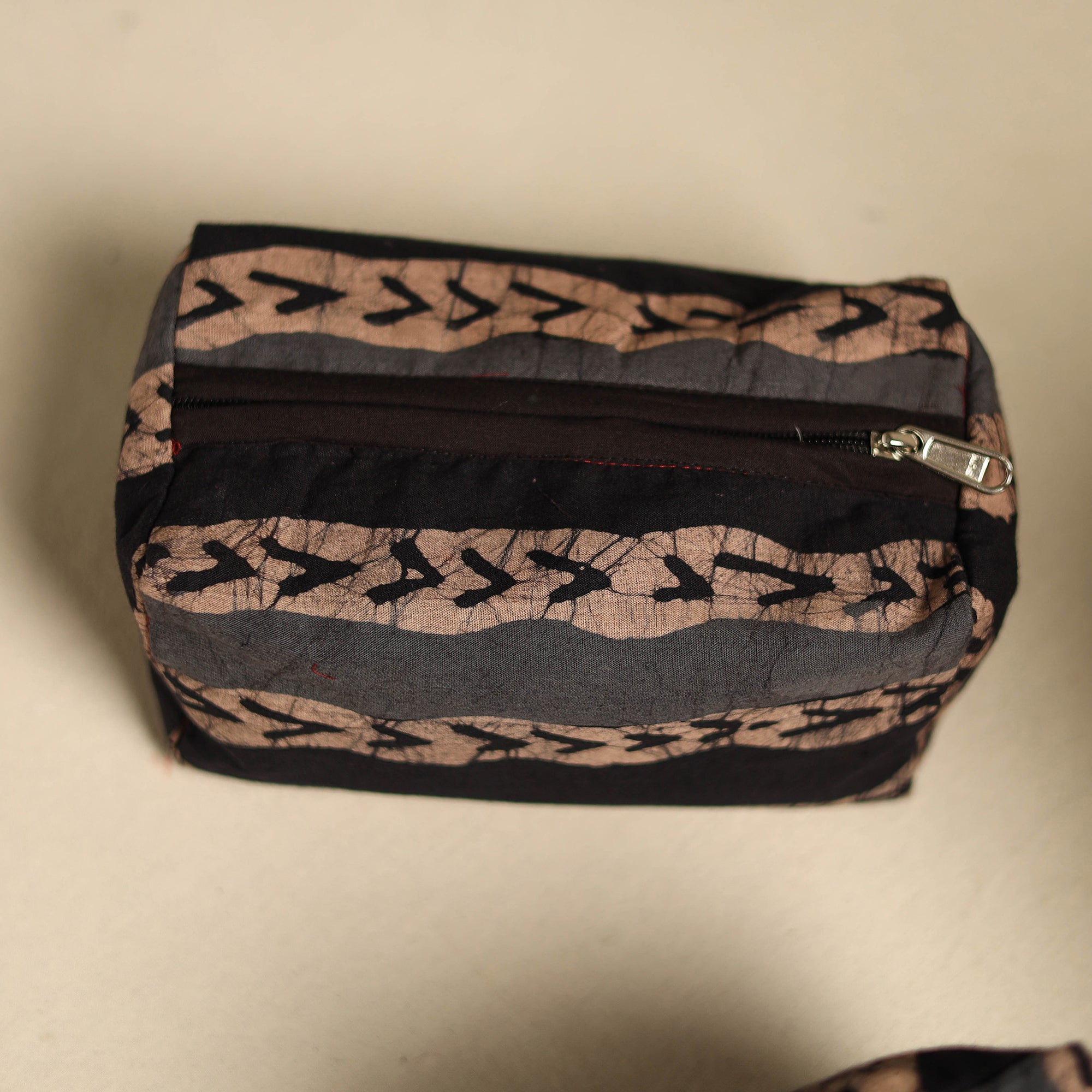  Multicolor Multipurpose Handmade Toiletry Bags (Set of 3)